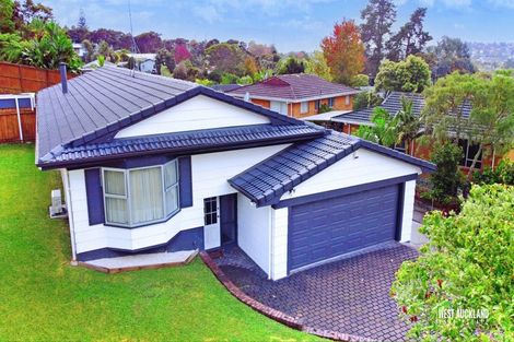 Photo of property in 16 Puketitiro Street, Glen Eden, Auckland, 0602