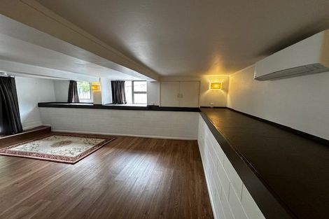 Photo of property in 8 Widmore Drive, Massey, Auckland, 0614