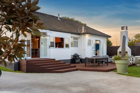 Photo of property in 194 Edgecumbe Road, Tauranga South, Tauranga, 3112