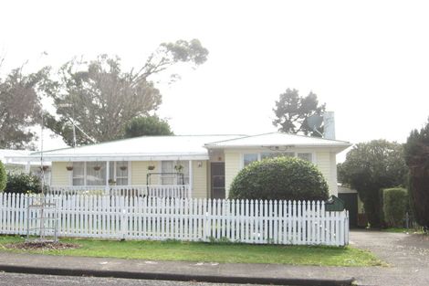 Photo of property in 9 Mountfort Street, Manurewa, Auckland, 2102