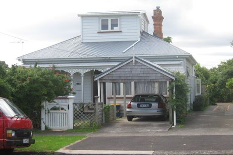 Photo of property in 1/30 Mozeley Avenue, Devonport, Auckland, 0624