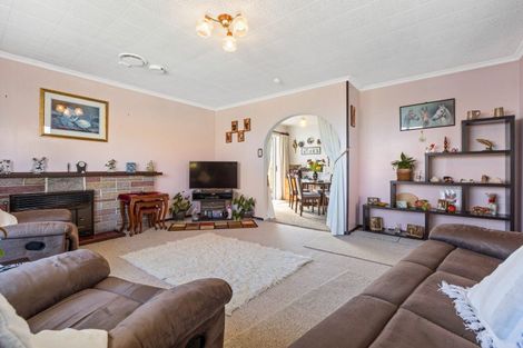 Photo of property in 35a Trafalgar Street, Westown, New Plymouth, 4310