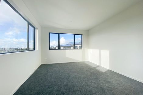 Photo of property in 4/49 Sunnyside Road, Sunnyvale, Auckland, 0612