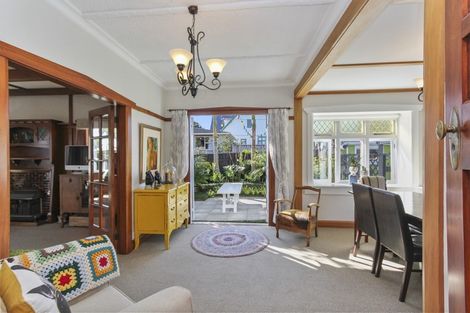 Photo of property in 15 Wallace Place, Westown, New Plymouth, 4310