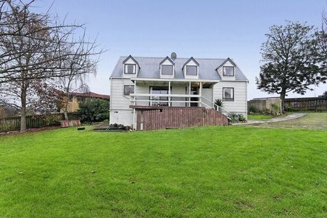 Photo of property in 15 Oreil Avenue, West Harbour, Auckland, 0618