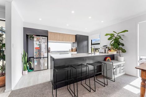 Photo of property in 5 Lachlan Thompson Drive, Warkworth, 0910