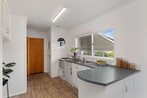 Photo of property in 10 Kaiwaka Road, Waiuku, 2123