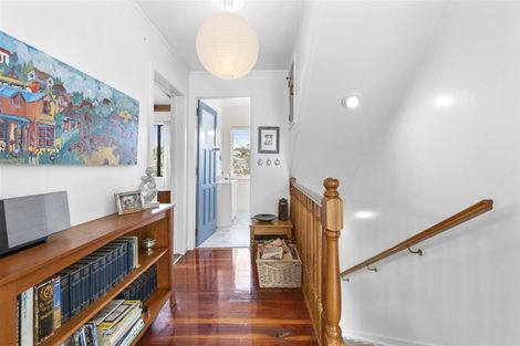 Photo of property in 27 Langton Road, Stanmore Bay, Whangaparaoa, 0932