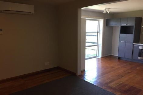 Photo of property in 54 Peer Street, Upper Riccarton, Christchurch, 8041