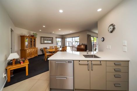 Photo of property in 92h Fairfield Road, Hawera, 4610