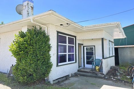 Photo of property in 17 Motupipi Street, Takaka, 7110