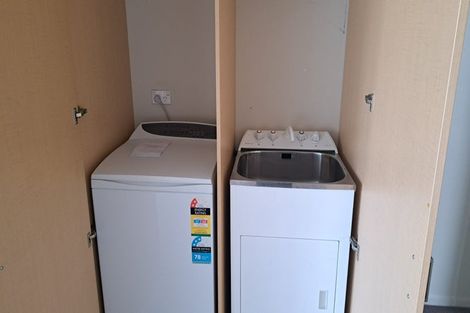 Photo of property in 83c Brockworth Place, Riccarton, Christchurch, 8011