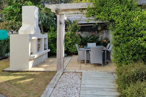 Photo of property in 27 Rita Way, Omaha, 0986