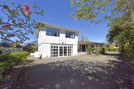 Photo of property in 10 Guinness Crescent, Ilam, Christchurch, 8041