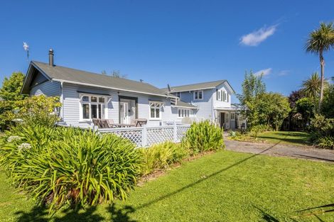 Photo of property in 1 Oriel Place, Levin, 5510