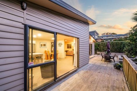 Photo of property in 53 Saint Ives Drive, Camborne, Porirua, 5026