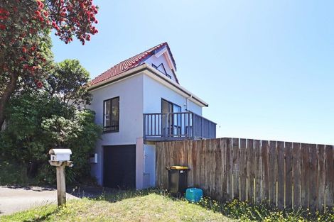 Photo of property in 2 Kaikoura Street, Maupuia, Wellington, 6022