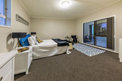 Photo of property in 1/14 Beaumonts Way, Manurewa, Auckland, 2102