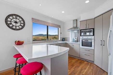 Photo of property in 9 Devoy Drive, Owhata, Rotorua, 3010