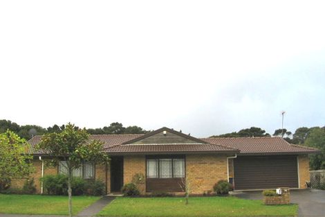 Photo of property in 28 Waimoko Glen, Swanson, Auckland, 0612