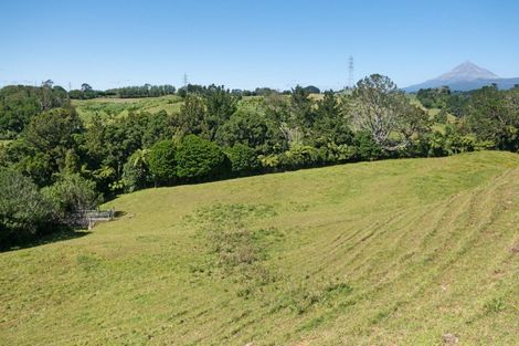 Photo of property in 1 Cowling Road, Hurdon, New Plymouth, 4310