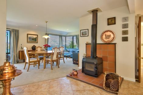 Photo of property in 16 Panners Way, Queenstown, 9300