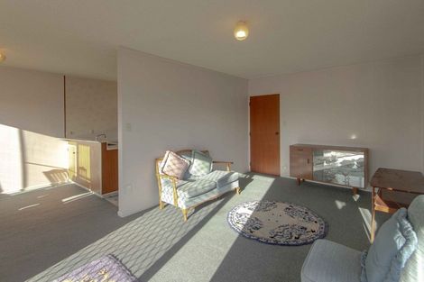 Photo of property in 7/90 Gloucester Street, Greenmeadows, Napier, 4112