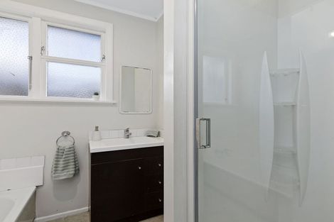 Photo of property in 18 Longfellow Street, Trentham, Upper Hutt, 5018