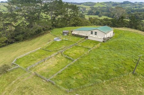 Photo of property in 88 Rapson Road, Kaukapakapa, 0871