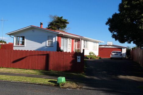 Photo of property in 11 Chisholm Place, Mangere East, Auckland, 2024