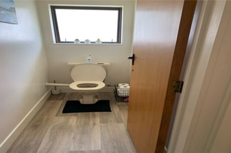 Photo of property in 104 Rimu Road, Raumati Beach, Paraparaumu, 5032