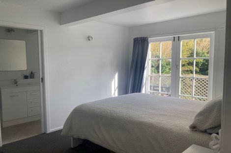 Photo of property in 32 Upland Road, Kelburn, Wellington, 6012