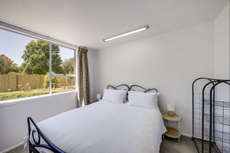 Photo of property in 84 Middle Road, Havelock North, 4130