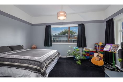 Photo of property in 21 Cross Street, Phillipstown, Christchurch, 8011