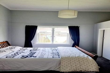 Photo of property in 102 Ferguson Street, West End, Palmerston North, 4412