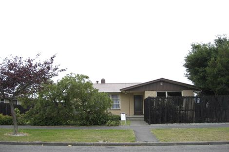 Photo of property in 10 Orrick Crescent, Avondale, Christchurch, 8061