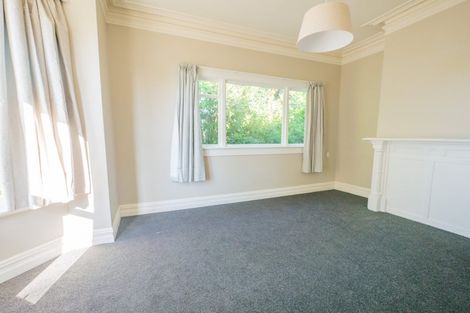 Photo of property in 76 South Road, The Glen, Dunedin, 9011