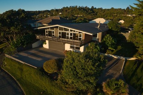 Photo of property in 25 Domain Terrace, Karoro, Greymouth, 7805