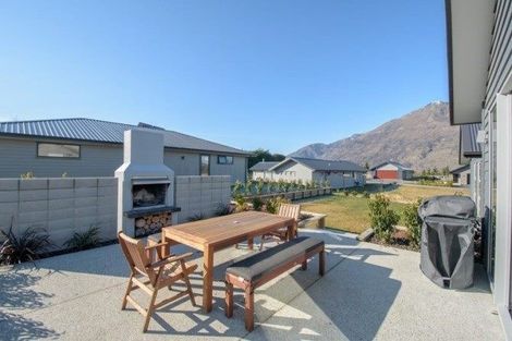 Photo of property in 2 Witley Lane, Lower Shotover, Queenstown, 9371