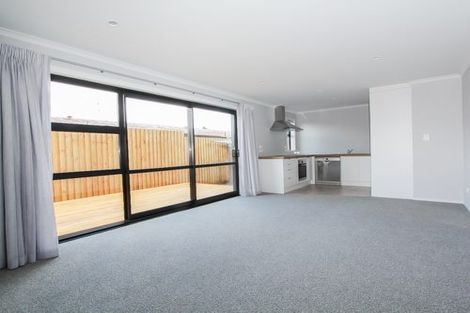 Photo of property in 4/3 Charlemont Street, Whitiora, Hamilton, 3200