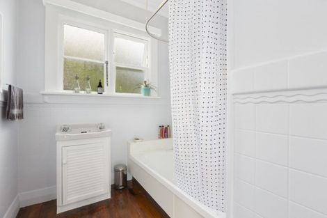 Photo of property in 122 Rolla Street, Normanby, Dunedin, 9010