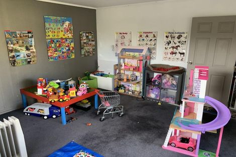 Photo of property in 17 Tercel Place, Sunnyhills, Auckland, 2010