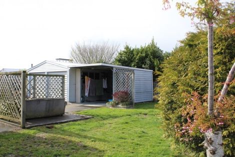 Photo of property in 5 Moore Road, Winton, 9720