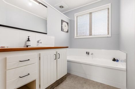 Photo of property in 11 Nelvin Avenue, Manunui, Taumarunui, 3992