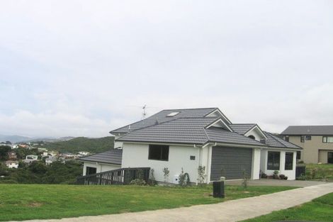 Photo of property in 66 Cedar Street, Maungaraki, Lower Hutt, 5010