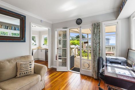 Photo of property in 10 Rosetta Road, Raumati South, Paraparaumu, 5032