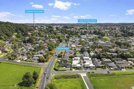 Photo of property in 86 East Street, Pukekohe, 2120