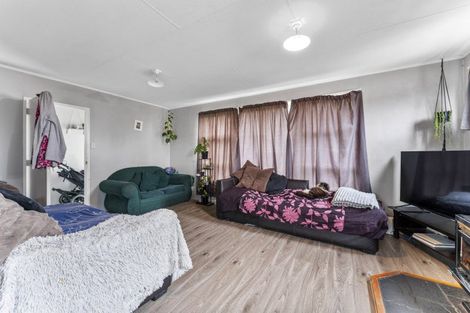 Photo of property in 13 Te Rangitautahanga Road, Turangi, 3334