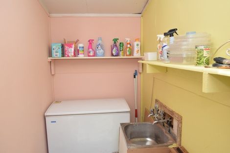 Photo of property in 325 Yarrow Street, Richmond, Invercargill, 9810