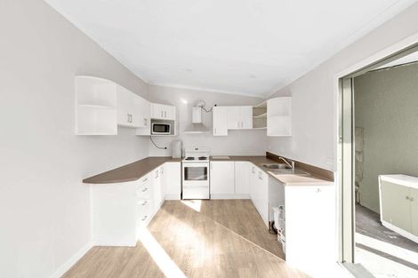 Photo of property in 9 Park Street, Gore, 9710